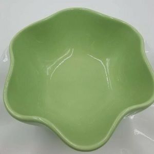 SLAH Set of 2 Sage Hospitality Scalloped Bowls EUC
